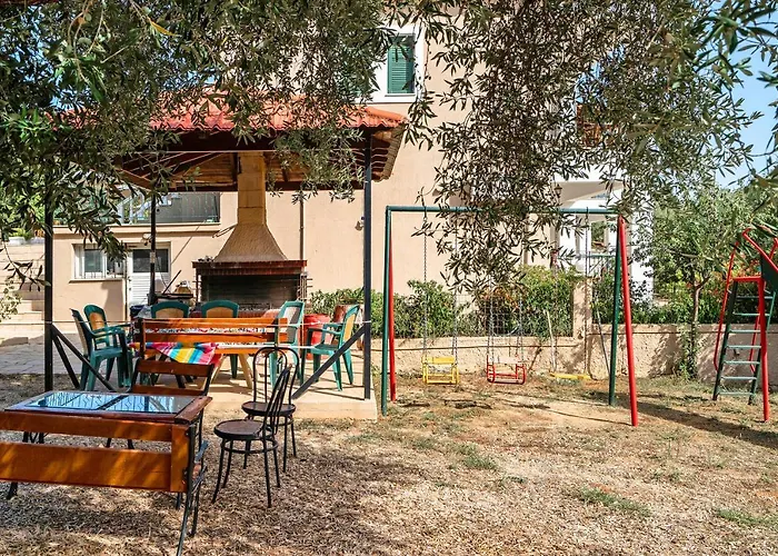 Apartamento Daratos 6 *